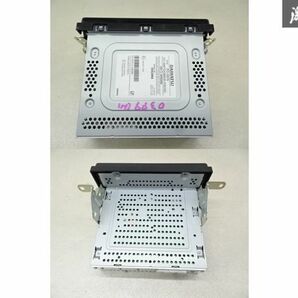 【実働外し】 ダイハツ 純正 LA610S タント CD デッキ プレーヤー PD-2976 CC-W67D 08600-K9032 即納 棚32-4の画像5