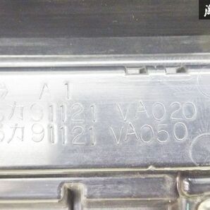 【割れ無し】スバル 純正 VM4 VMG レヴォーグ 前期 フロントグリル ラジエーターグリル ラジエターグリル 91121-VA020 メッキ 即納 棚11-1の画像9