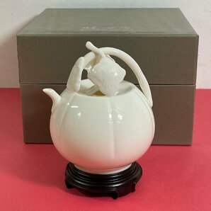 【長期保管品】茶器 急須 暁芳窯 蔡暁芳 HSIAO FANG 白磁 梅文 台湾 煎茶道具 箱付きの画像2