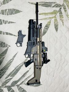 東京マルイ　次世代電動ガン　SCAR H FDE 