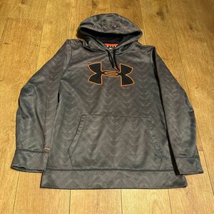 UNDER ARMOUR スポーツ　パーカー　SIZE XL アンダーアーマー 