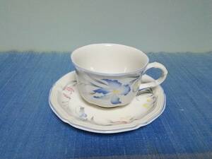 ★★『Villeroy&Boch』Riviera《カップ&ソーサー１客》おまけソーサー１　☆極美品☆ ★★