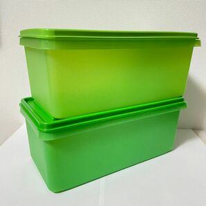 【新品未使用】Tupperware 容器（グリーン）2色セット 送料無料