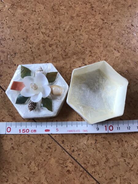 海外お土産 貝殻製品 小物入れ