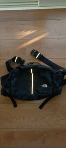 ウエストポーチ　THE NORTH FACE ボディバッグ