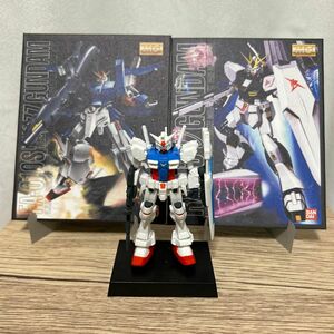 ガンダム フィギュアと1番くじボールドキャンパス