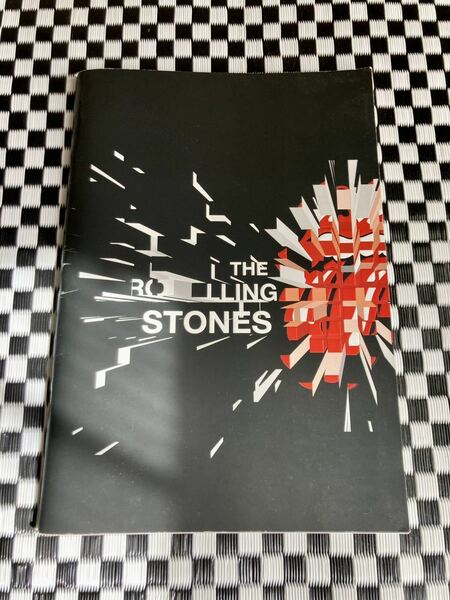 THE ROLLING STONES A BIGGER BANG TOUR BOOK