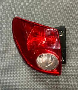 日産 ADバン Y12 左テールランプ　左テールライト　KOITO220-24886 中古品 キズ有り