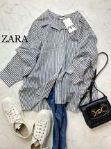 ZARA ザラ★タグ付き未使用★大人可愛い★ふんわり オーバーサイズ ストライプ シャツ バックプリーツ★グレー×白 Sサイズ yz02111_画像1