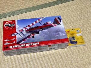 エアフィックス 1/48 デ ハビランド タイガーモス おまけ付き AIRFIX DE HAVILLAND TIGER MOTH イギリス軍 