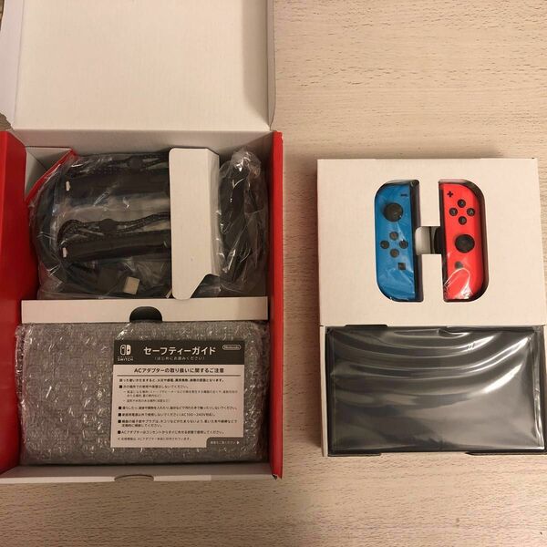 美品　Nintendo Switch 有機EL モデル 本体　ネオンブルー ネオンレッド
