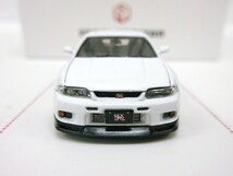 FOCAL HORIZON 1/64 日産 スカイライン R33 GT-R (ホワイト) 1 of 999_画像4