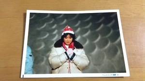 岡田有希子　生写真　札幌雪祭り　用紙サイズ約8cm×11.5cm