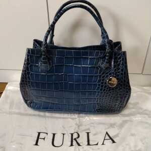 【 Furla(フルラ)・トートバッグ】GISELLE（ジゼル）／型押し／ロイヤルブルー／公式アウトレットにて36,750円で購入（お買い上げメモ有）