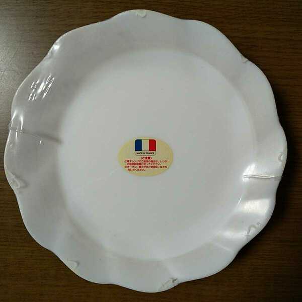 【送料無料】ヤマザキ春のパン祭り山崎春のパンまつり　1998白いフローラルディッシュ6枚セット　白い皿　アルクフランス社製