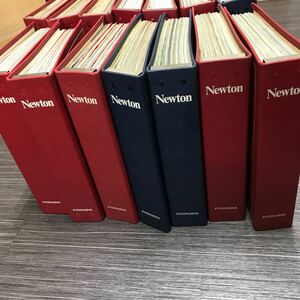  set sale *Newton new ton 1981 year .. number ~1989 year 11 month approximately 98 pcs. set binder - entering * science / magazine / cosmos / space / hour / particle *A3465-15