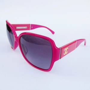  Chanel pink sunglasses CHANEL genuine article!( I wear glasses glasses glasses )..