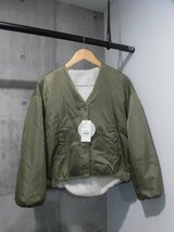 新品 earth music&ecology アースミュージック＆エコロジー リバーシブル ノーカラーショートボアブルゾンF/ジャケット/女性用/1U98L1Y0100_画像2