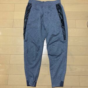 Under Armor アンダーアーマー ライフスタイルロングパンツ　サイズXL 1306457