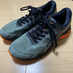 ASICS アシックス ランニングシューズ　GT2000 8 サイズ27.0cm 1011A671