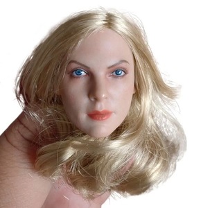 アクションフィギュア 女性 髪 明るい ブロンズヘア 1/6スケール 外国人 汎用 カスタム 交換ヘッド PVC フェイス ミニチュア 12インチ 678
