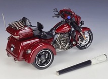 バイク ハーレーダビットソン ミニカー 合金 おもちゃ 1/12スケール CVO Tri Glide トライグライド ミニチュア オートバイ 可動 ｐ151_画像4