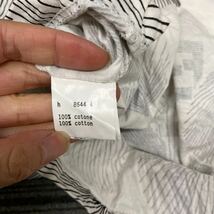 0220 FENDI スタイリッシュ総柄半袖Tシャツ　綿100% サイズ48 レディース　訳あり　_画像10