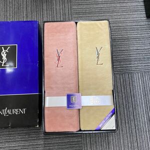 0231 Yves Saint Laurent イヴサンローラン ボアシーツ 2枚　未使用　箱付き　140cm×250cm 