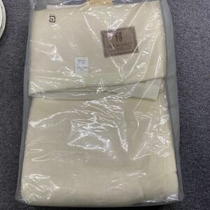 02135 生毛工房　毛布　絹100% シルク　シングル　高級シルク毛布　未使用　日本製