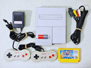 即決！送料無料！★任天堂　ニューファミコン本体＋アダプタ＋ケーブル＋スーパーマリオ３　ファミリーコンピュータ★