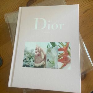 新品未使用　雑誌特別付録　Dior 手帳　ノート　18.5cm＊14cm 