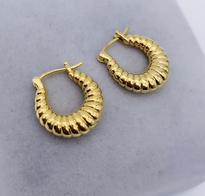 K18YG yellow gold hoop earrings earrings ring earrings rope screw ..18 gold 18K K18 twist middle empty earrings 