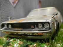 昭和レトロ 1/32 NISSAN スカイライン 2000GT-R ケンメリ 情景ジオラマ完成品 ケース付_画像4