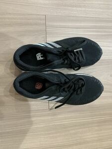 adidas 匠　セン　sen 25.5