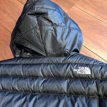 【美品】THE NORTH FACE ノースフェイス リバーシブルダウンジャケット ブラック　ボーイズL/G（14/16）_画像5