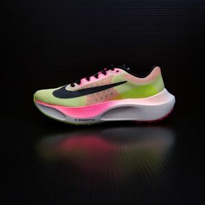 未使用品 NIKE ZOOM FLY 5 PRM FQ8112 331