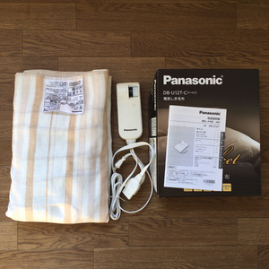 【送料無料】中古品 Panasonic 電気毛布 DB-U12T-C シングルサイズ 140cm×80cm ベージュ色 ※電気代約1円/時間。ダニ対策にも。