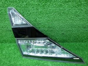 ジャンク品　トヨタ　20系　ヴェルファイア　前期　後期　左内側　テールレンズ　58-35　5　LED OK　20213035