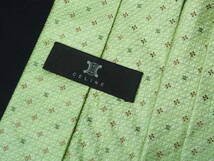 美品 【CELINE セリーヌ】A1369 ライトグリーン 黄緑 ロゴ イタリア 伊製 SILK ブランド ネクタイ 古着 良品_画像3
