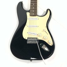 Squier by Fender スクワイア ストラトキャスター エレキギター シリアルNo.CY00011642 黒系 ソフトケース付き★現状品_画像3