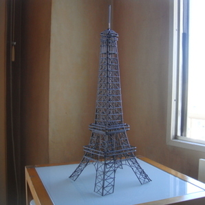 ◆ エッフェル塔 オブジェ 高さ52cm 置物 90’s 軽快なワイヤーづくり La tour Eiffel 店舗什器 パリ paris 世田谷発送 手渡し可の画像1