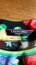 LEONARD レオナール　 長袖 カットソー　お花プリント　シルク混　(Ｌ)　ブラック 美品_画像5