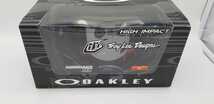 送料込新品Oakley オークリーAirbrakeエアブレイク MXゴーグル TLD SIGNATURE JET PATTERN - PRIZM BLACK IRIDIUMブラックイリジウムレンズ_画像2