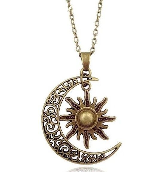 *太陽と月 モチーフ ネックレス*ブロンズ ミニ巾着袋付き アンティーク*Sun & moon ペンダント ムーン