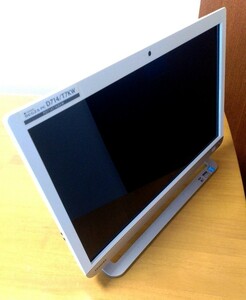 東芝　TOSHIBA dynabook REGZAPC　D714/T7KW　一体型PC本体、電源アダプタ付