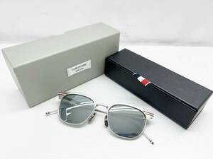 使用感なし　美品　THOM BROWNE　トムブラウン　シャイニーシルバーミラー　サングラス　TB-104-BT　SLV　51□11-150