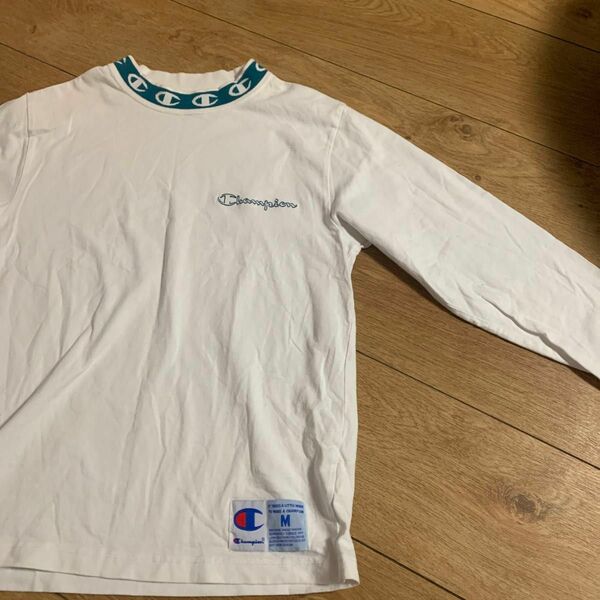 champion チャンピオン　モックネック 長袖Tシャツ