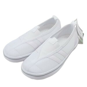 24999 new goods on shoes indoor shoes white 22.5cm triangle rubber made in Japan . rubber mesh cup insole . slide bottom anti-bacterial deodorization wide width physical training pavilion shoes 