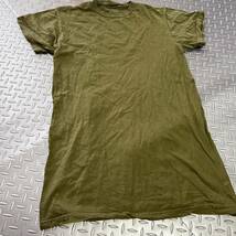 米軍放出品　沖縄　Tシャツ アンダーシャツ　吸収性抜群　 OD おしゃれ　運動　ランニング　サバゲー　(INV F#22)_画像1