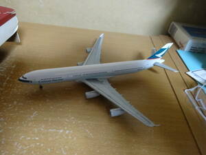 1/400　キャセイパシフィック　A340-300